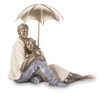 Figurka dekoracyjna para pod parasolem family 15x18x11 134135