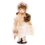 Figurka lalka kolekcjonerska figurka porcelanowa 49x30x30 177054