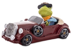 Figurka dekoracyjna żaba w samochodzie i okularach 8x16x8,5 169669