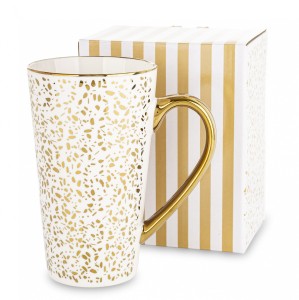 Kubek z porcelany biało złotym w opakowaniu 450ml 14,5x13x8,5 177414