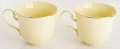 Filiżanka filiżanki porcelana beżowo złote kpl. 2 szt z podstawką  220 m 185558