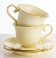 Filiżanka filiżanki porcelana beżowo złote kpl. 2 szt z podstawką  220 m 185576